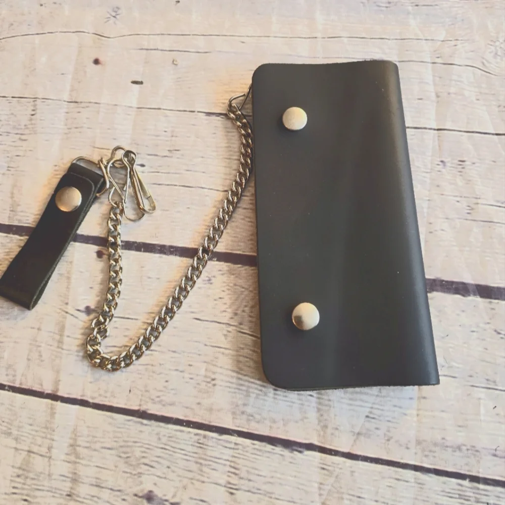 MADE IN USA SPLIT LEATHER MEN'S BLACK WALLET WITH CHAIN